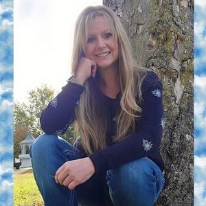 Meet your Posher, Stacie